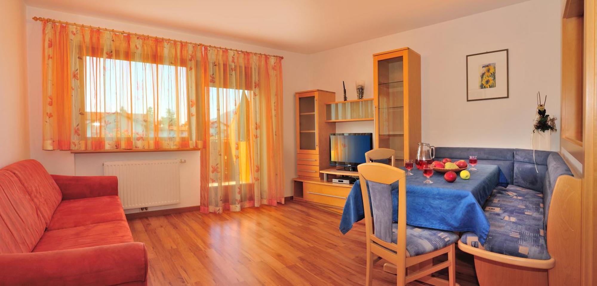 Stoanpeppelehof Apartment Fiumes ภายนอก รูปภาพ